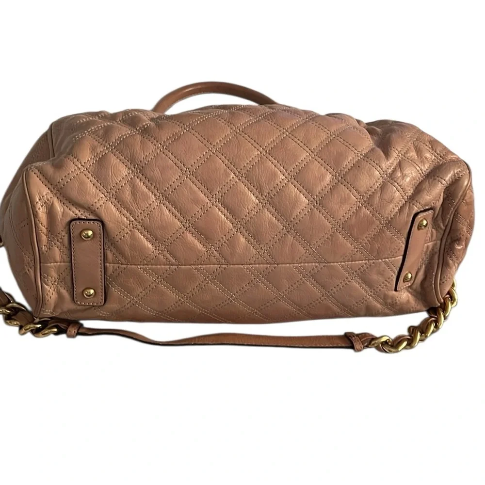 Marc Jacobs large nude quilted STAM  handbag removable chain strap gold hardware